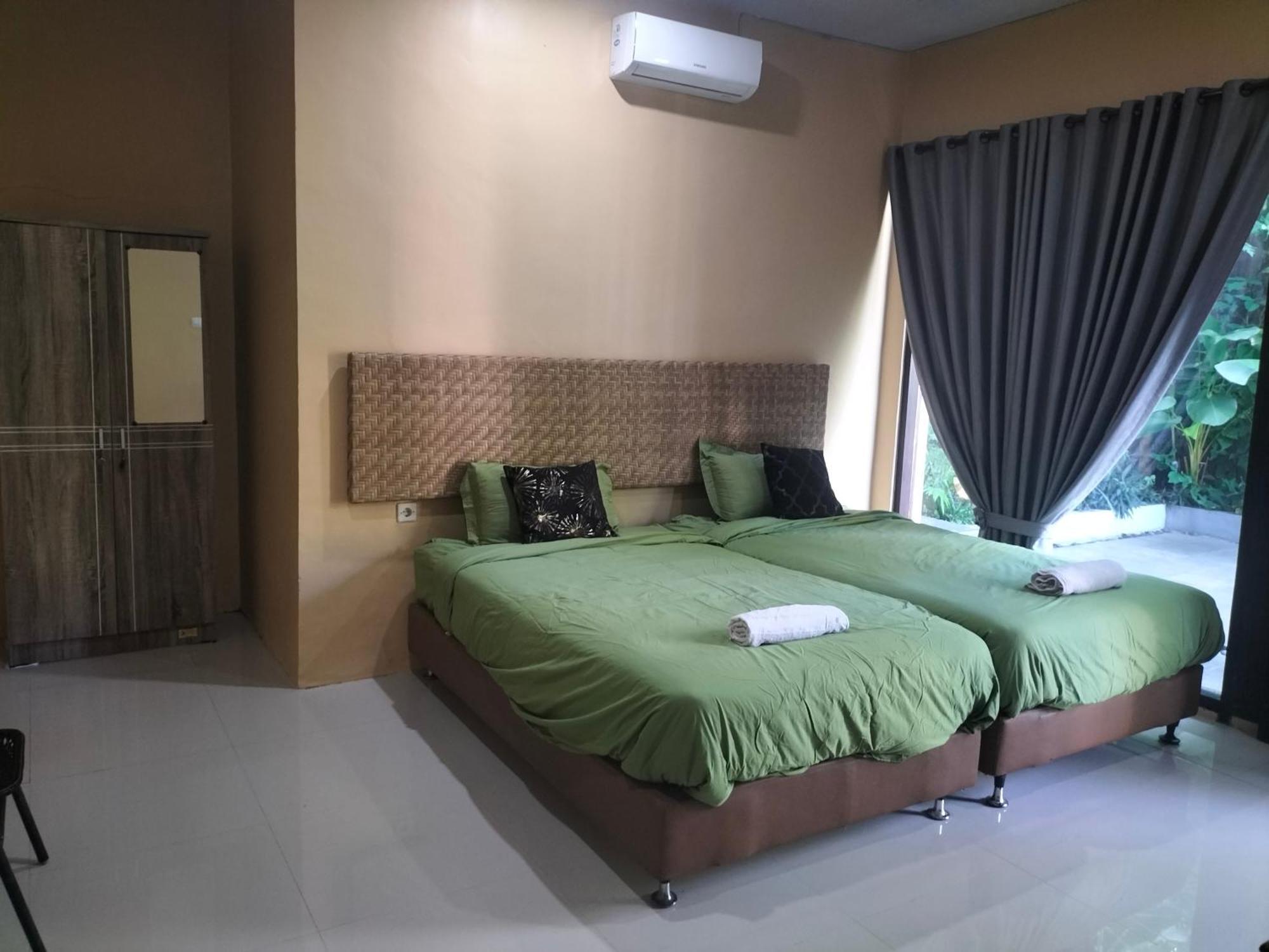 Villa Il Nido Batulayar Lajor Room photo